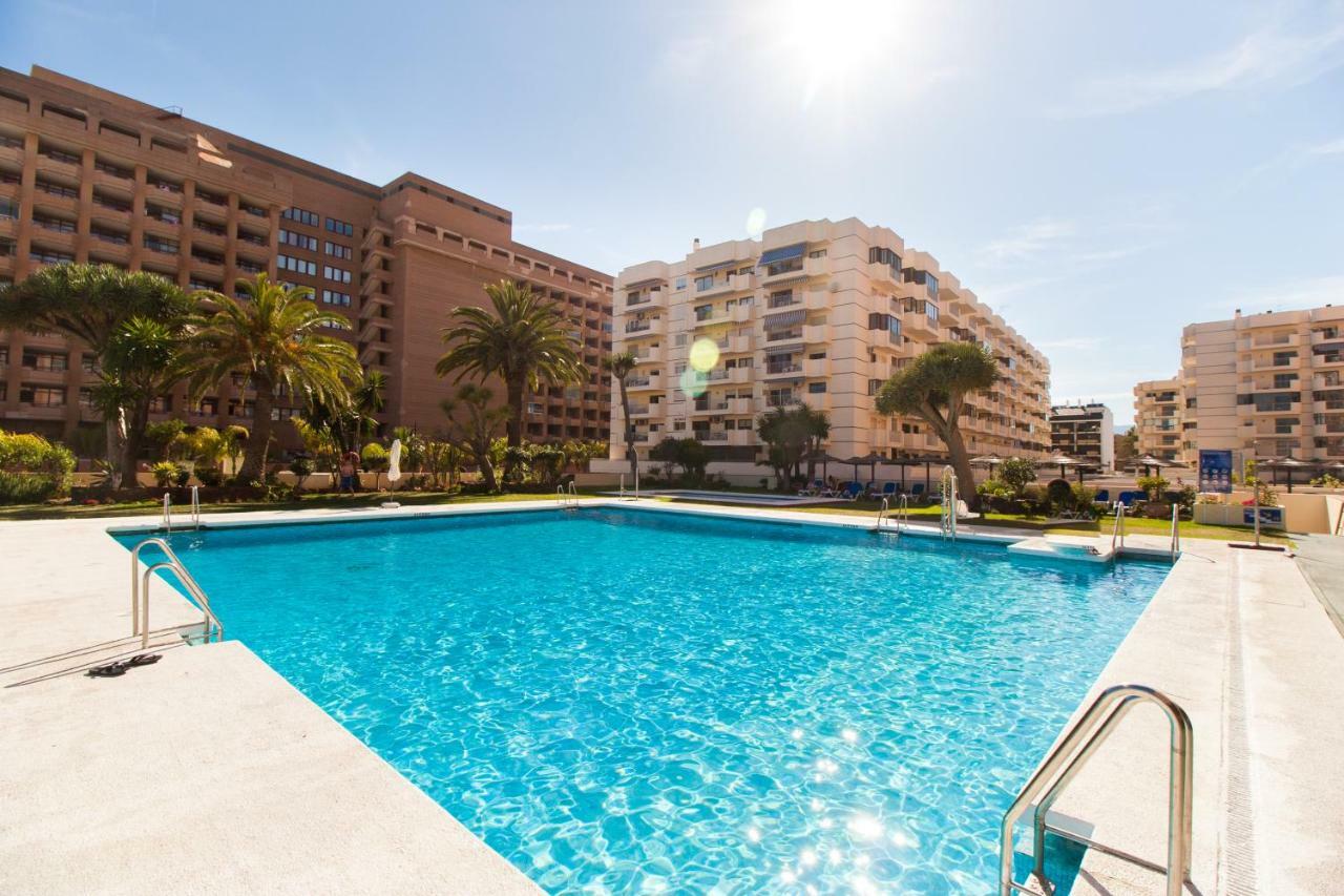 Hotel Apartamento Pyr Fuengirola Private Sunny Pool Side Ngoại thất bức ảnh