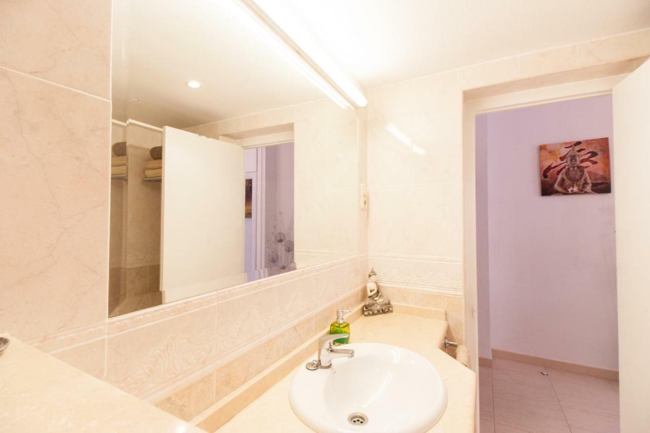 Hotel Apartamento Pyr Fuengirola Private Sunny Pool Side Ngoại thất bức ảnh