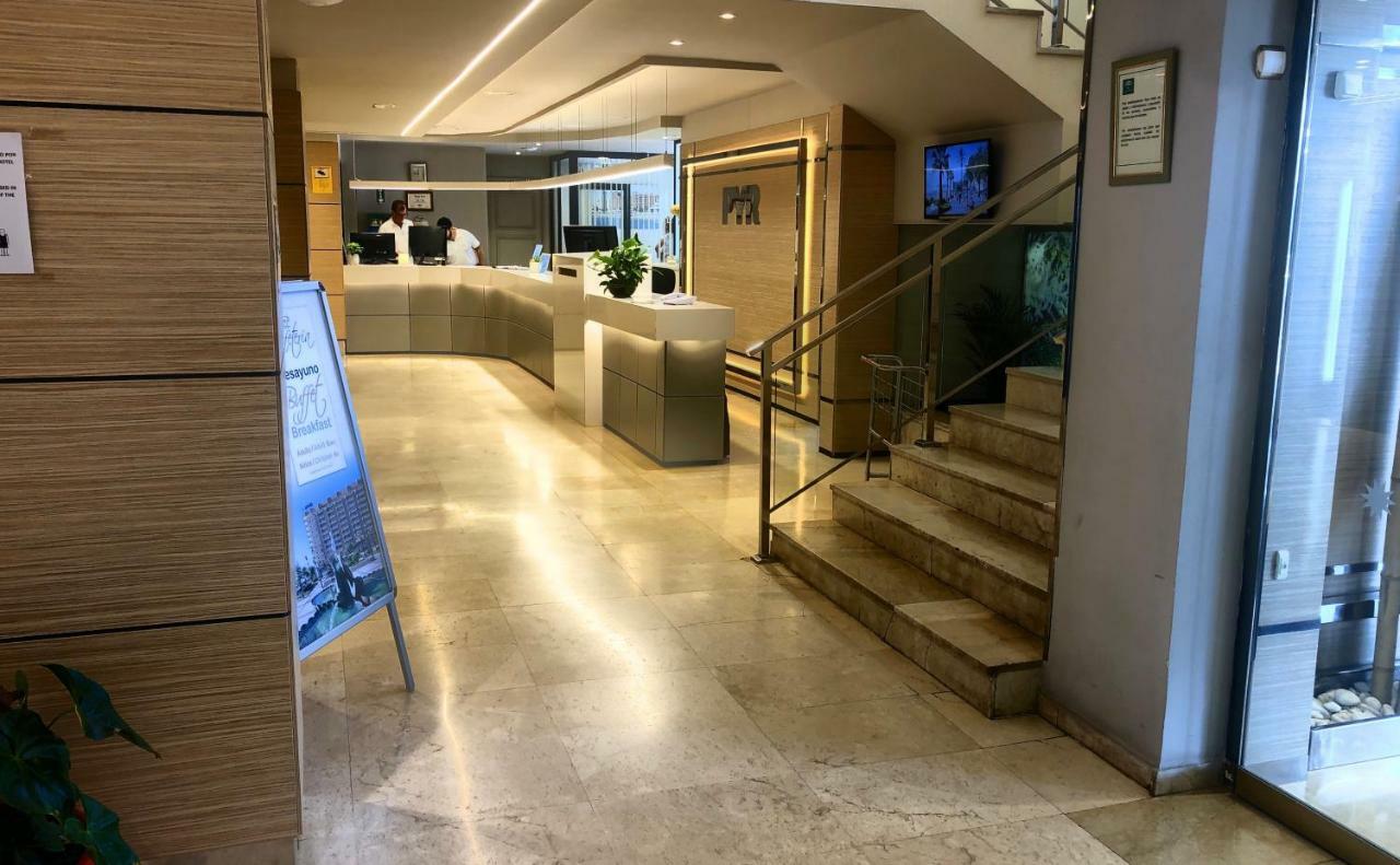 Hotel Apartamento Pyr Fuengirola Private Sunny Pool Side Ngoại thất bức ảnh